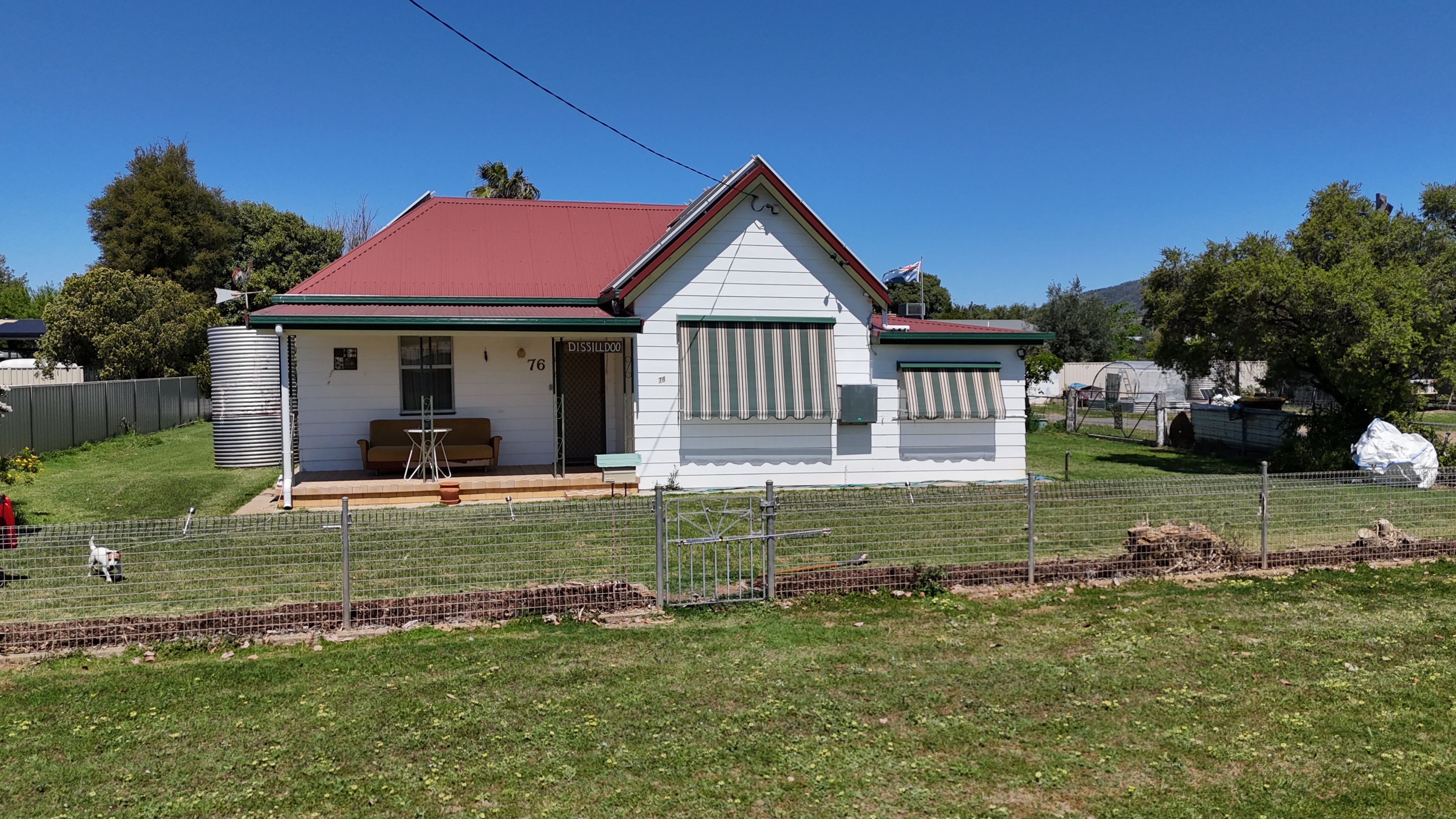 76 Finch Street