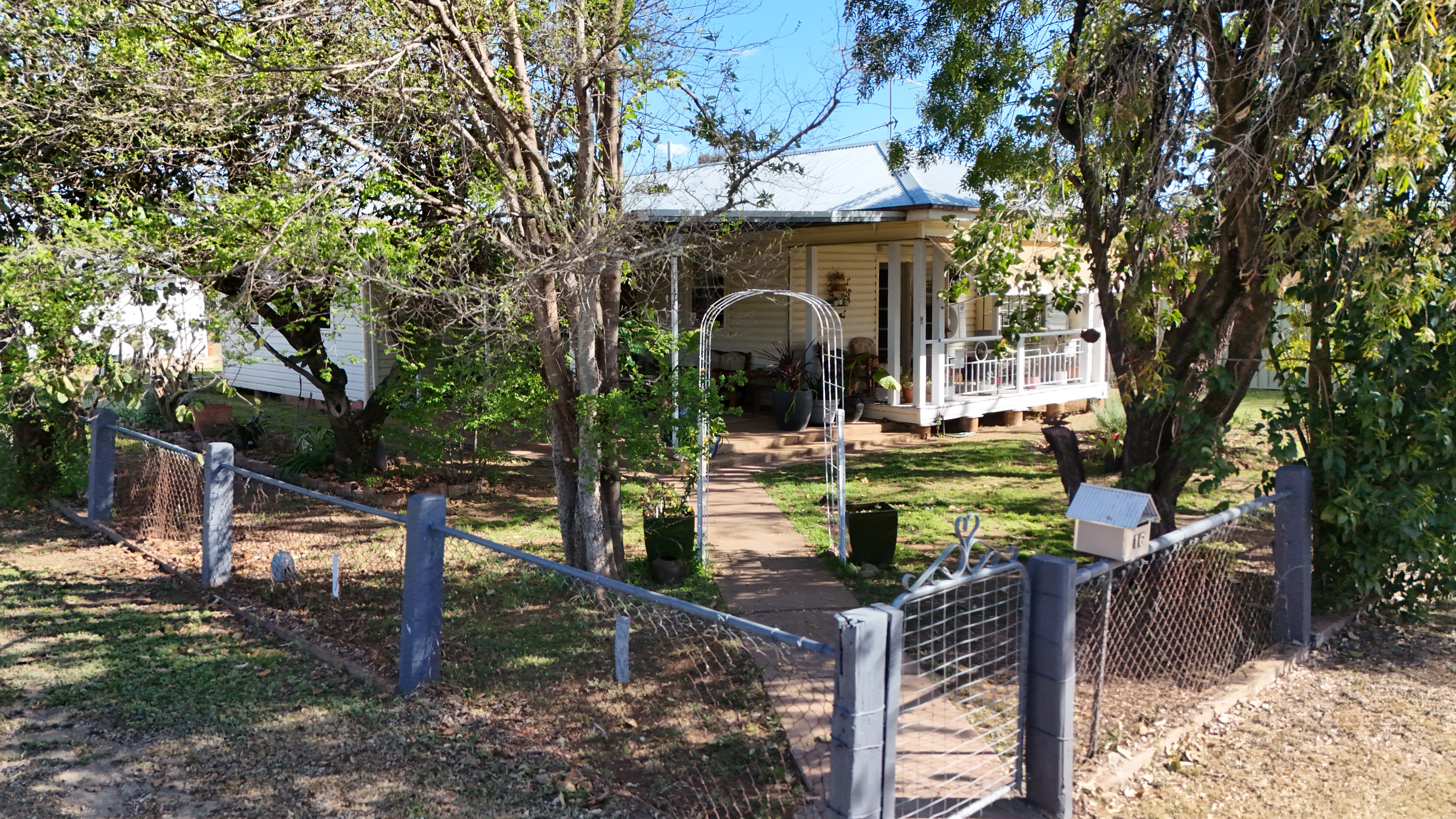 16 Cunningham Street